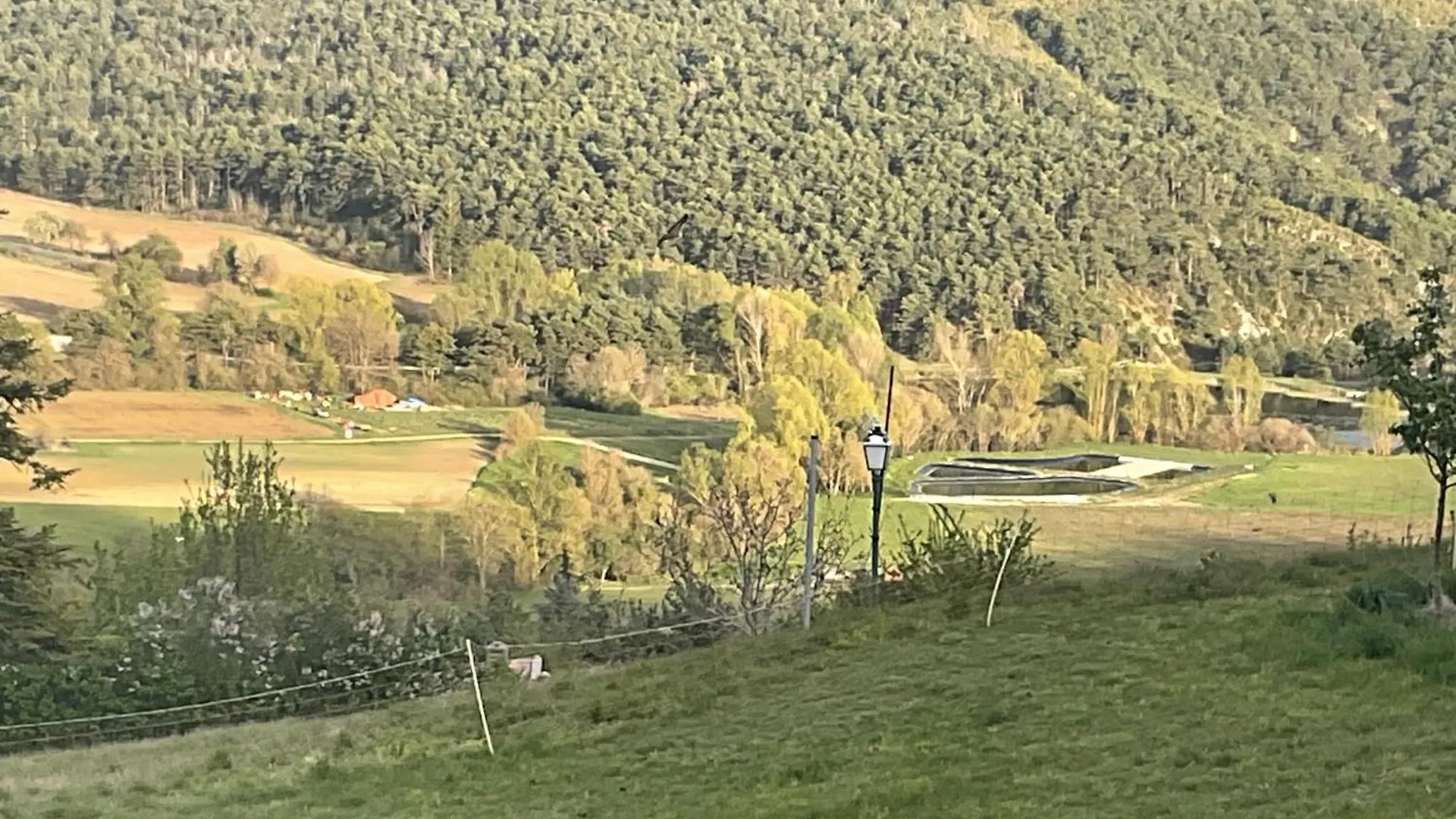 Hotel Le pérussier Chateauvieux  Glamping Chateauvieux (Var)